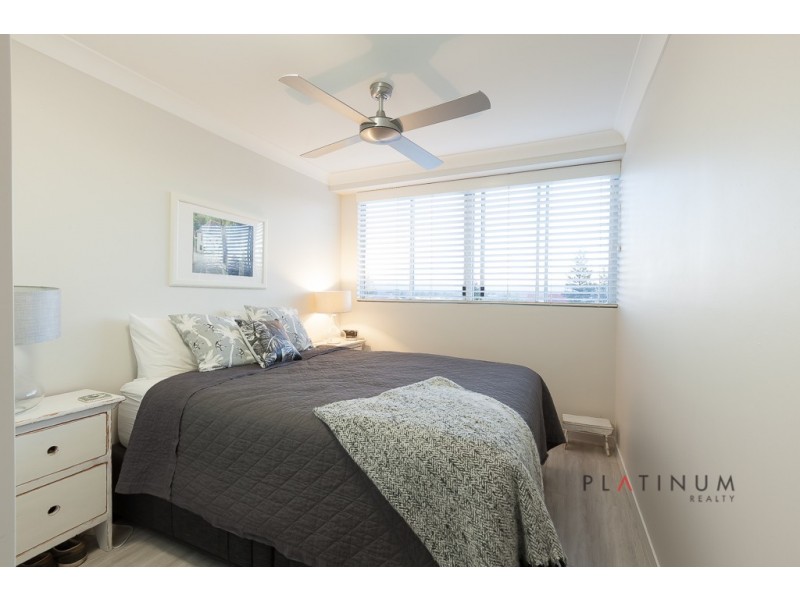 15/158 Hedges Avenue, Mermaid Beach QLD 4218