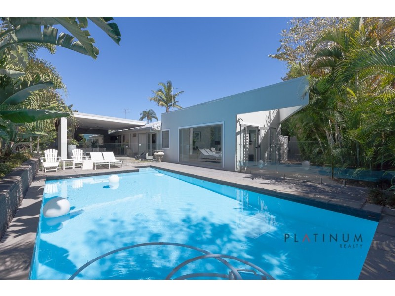 Broadbeach Waters QLD 4218