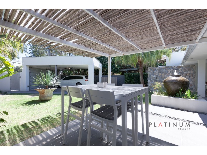 Broadbeach Waters QLD 4218