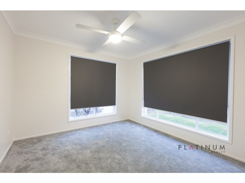 141 Santa Cruz Boulevard, Clear Island Waters QLD 4226