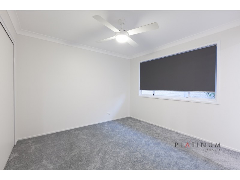 141 Santa Cruz Boulevard, Clear Island Waters QLD 4226