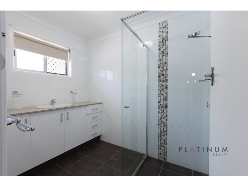 Broadbeach Waters QLD 4218