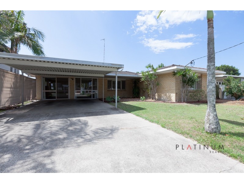 Broadbeach Waters QLD 4218