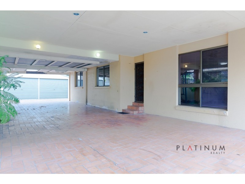 Broadbeach Waters QLD 4218