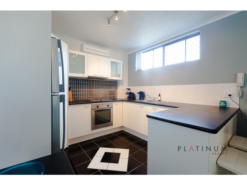 2/2269-2271 Gold Coast Highway, Mermaid Beach QLD 4218