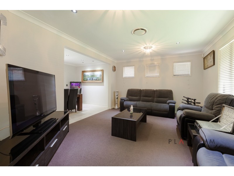 64 Maidenwell Road, Ormeau QLD 4208