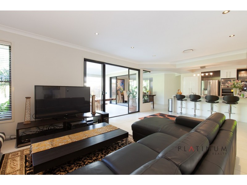 64 Maidenwell Road, Ormeau QLD 4208