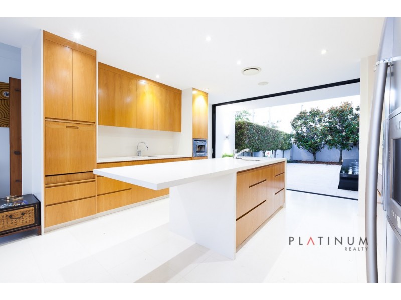 49 Monaco Street, Broadbeach Waters QLD 4218