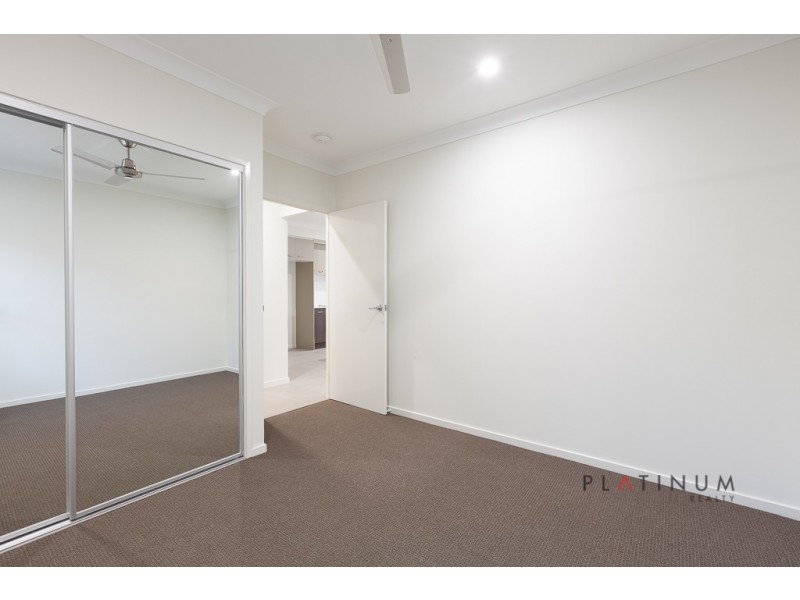 5 Perry Place, Coomera QLD 4209