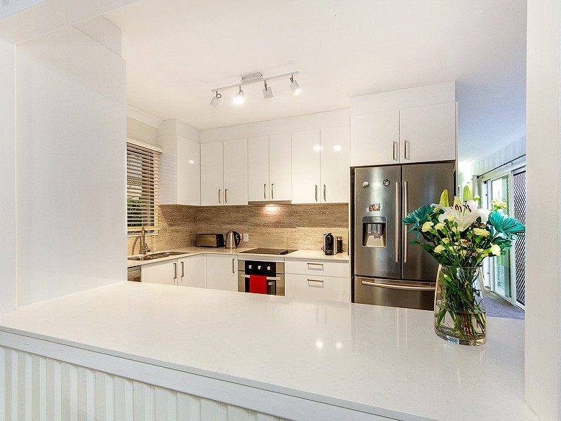 46 Sunbrite Avenue, Mermaid Beach QLD 4218