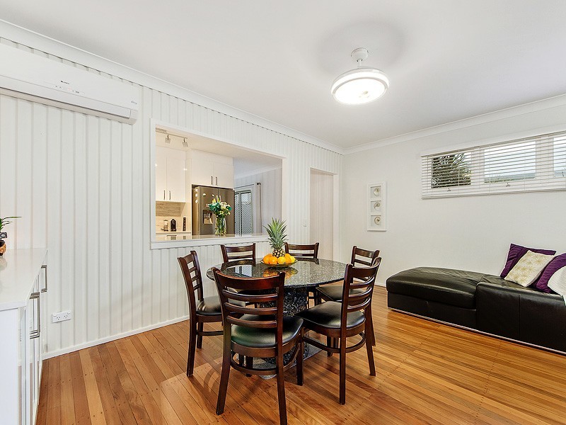 46 Sunbrite Avenue, Mermaid Beach QLD 4218