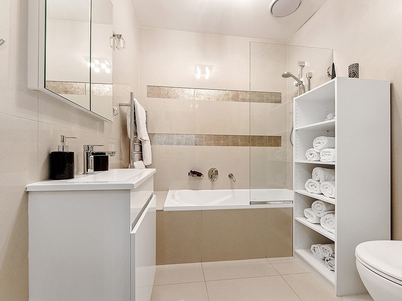 46 Sunbrite Avenue, Mermaid Beach QLD 4218