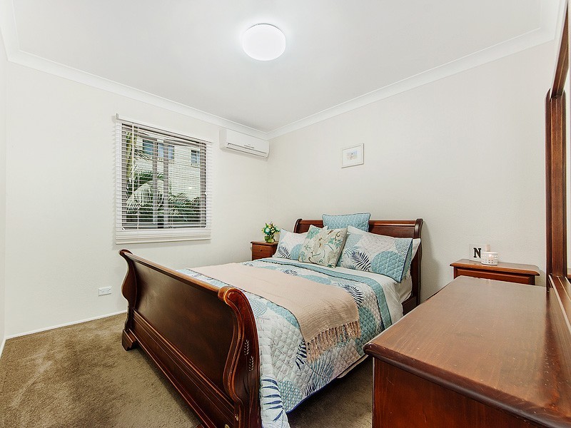 46 Sunbrite Avenue, Mermaid Beach QLD 4218