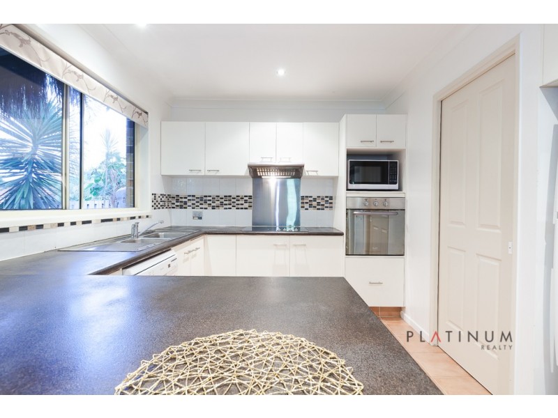 5 Breeana Court, Mudgeeraba QLD 4213