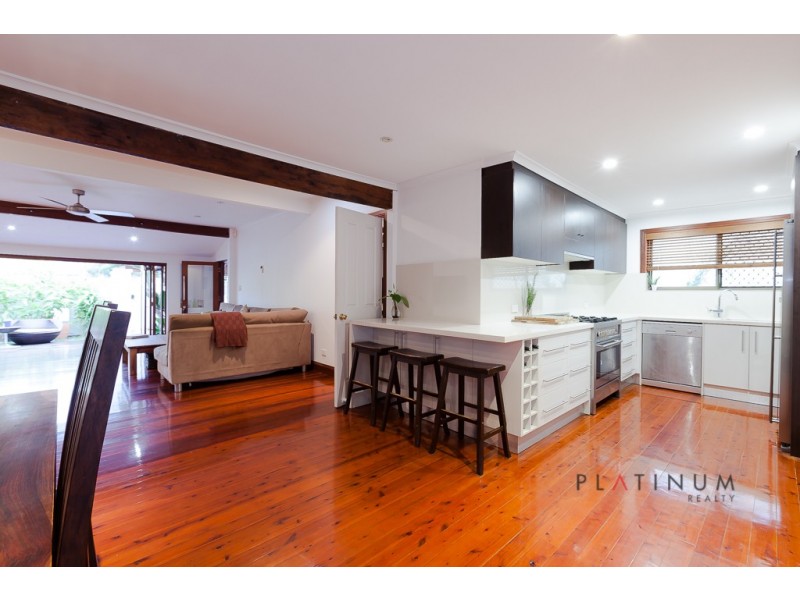 62 Dolphin Avenue, Mermaid Beach QLD 4218