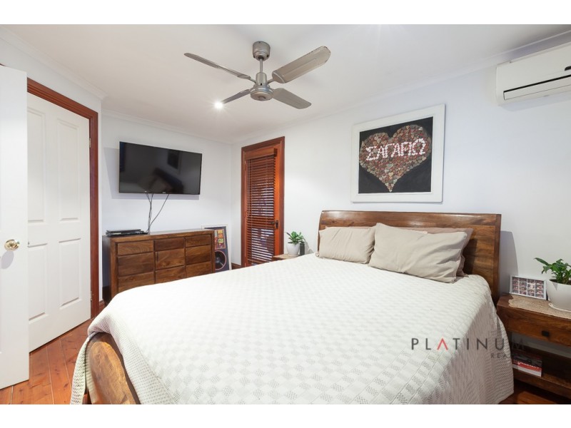 62 Dolphin Avenue, Mermaid Beach QLD 4218