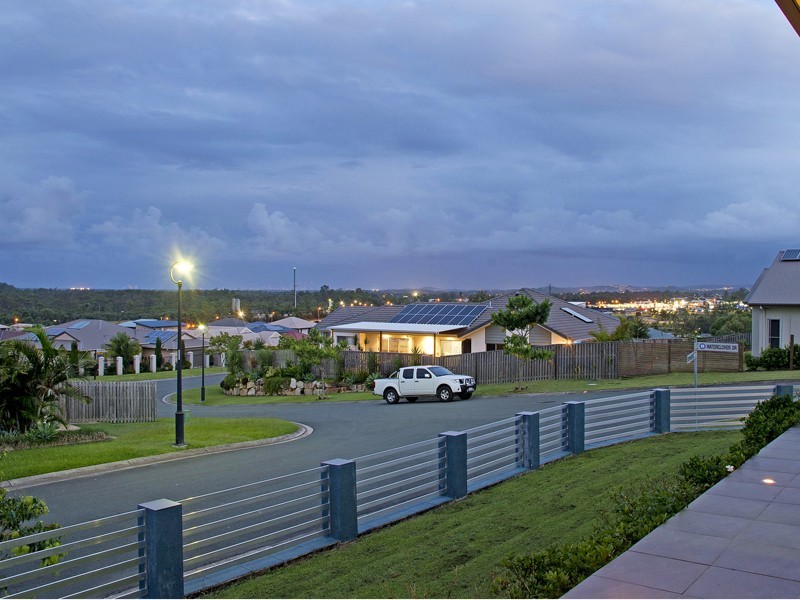 2 Southern Lights Drive, Upper Coomera QLD 4209