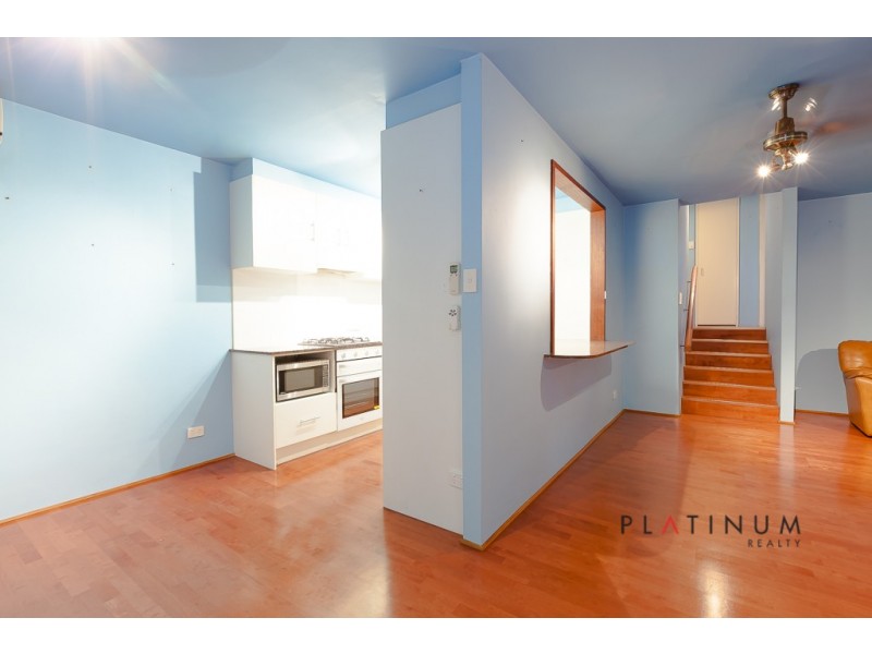 1-28 Rudd Street, Broadbeach Waters QLD 4218