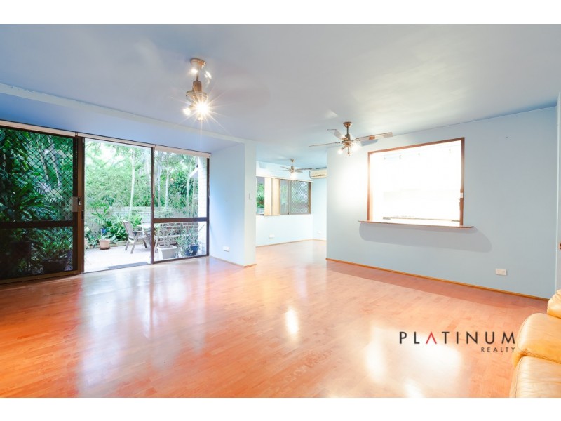 1-28 Rudd Street, Broadbeach Waters QLD 4218