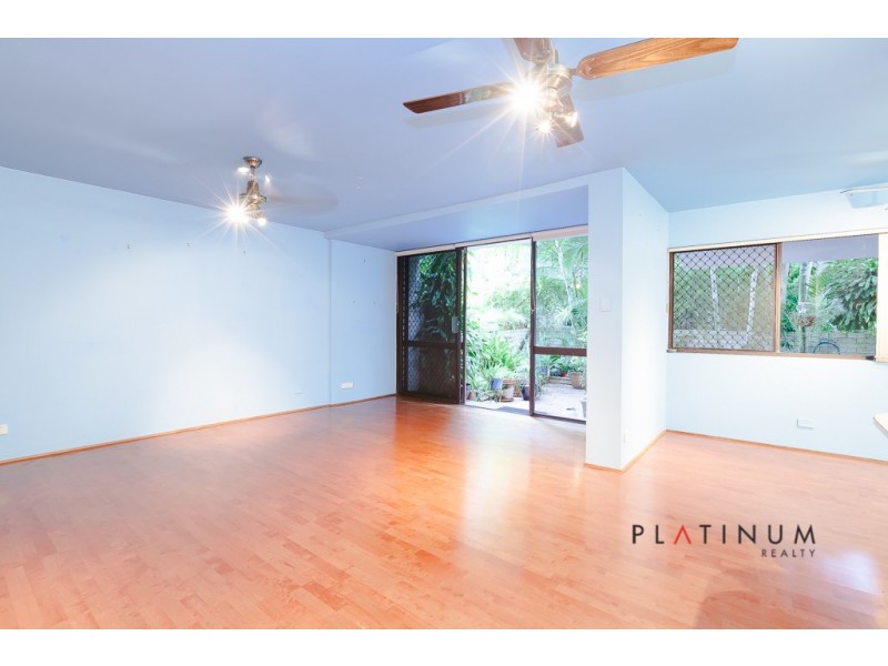 1-28 Rudd Street, Broadbeach Waters QLD 4218