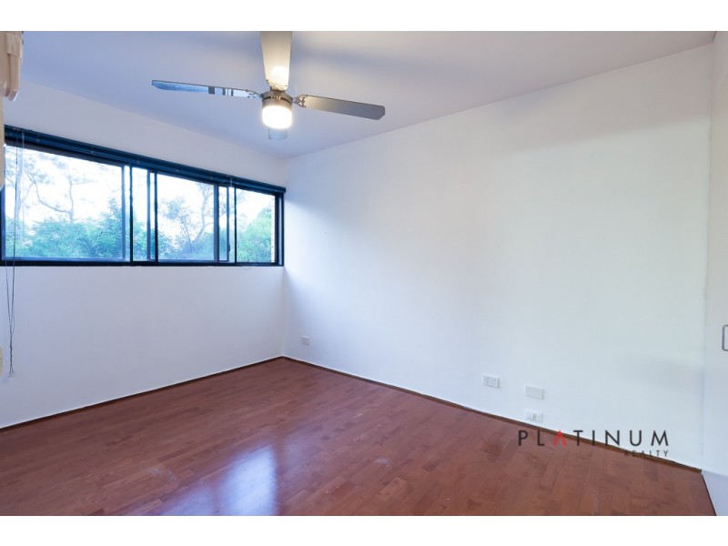 1-28 Rudd Street, Broadbeach Waters QLD 4218