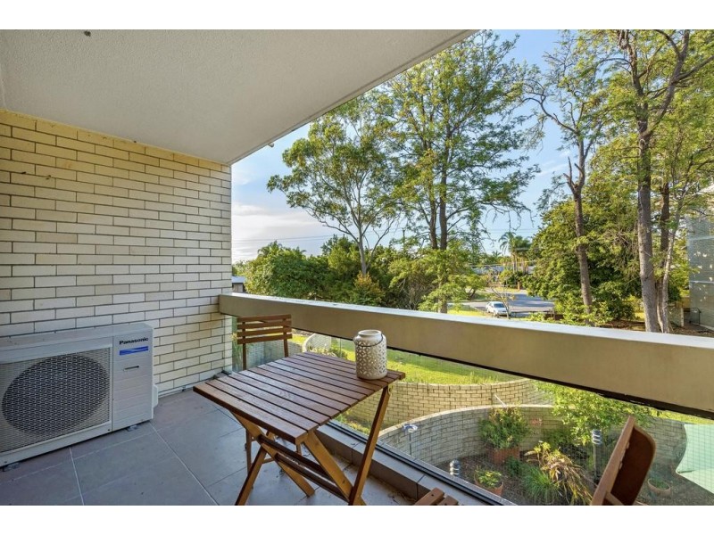 Broadbeach Waters QLD 4218