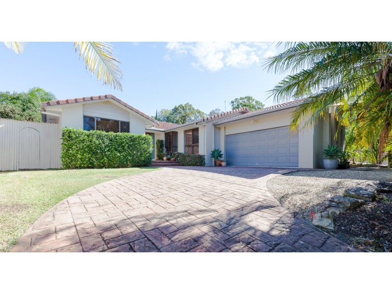 15 Glen Iris, Robina QLD 4226