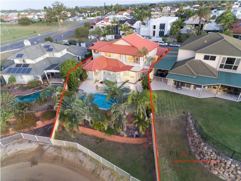 5 Cessnock Close, Mermaid Waters QLD 4218