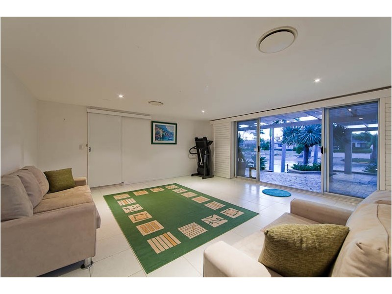Broadbeach Waters QLD 4218