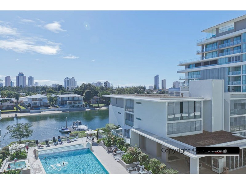 Broadbeach Waters QLD 4218