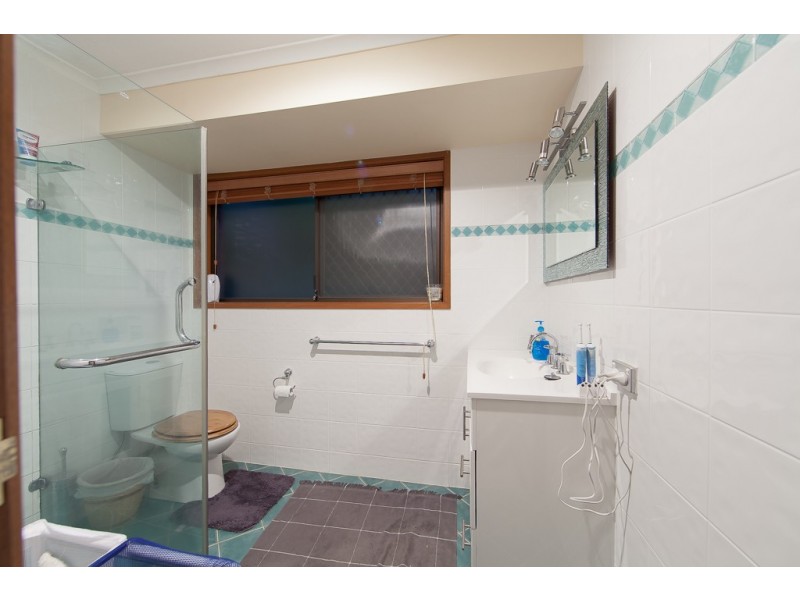 5 Giro Place, Ashmore QLD 4214