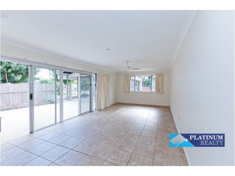61 Allambi Avenue, Broadbeach Waters QLD 4218