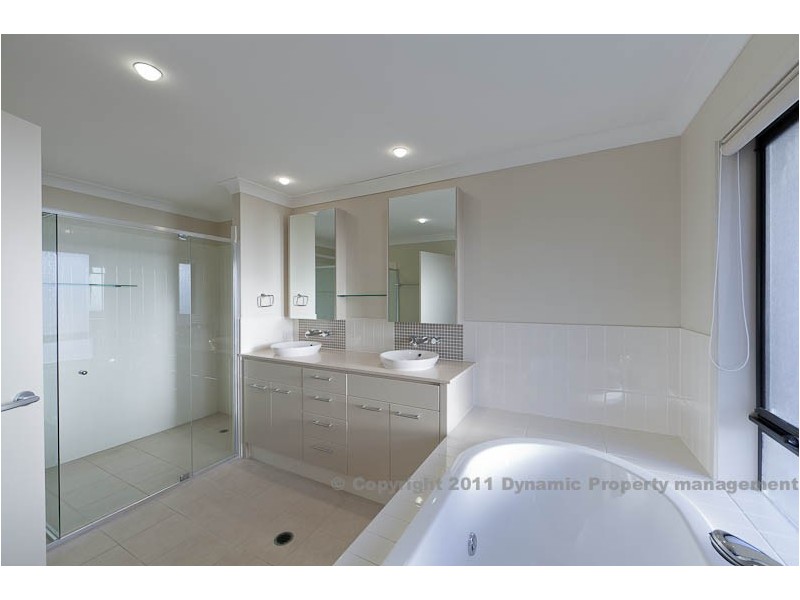 Broadbeach Waters QLD 4218