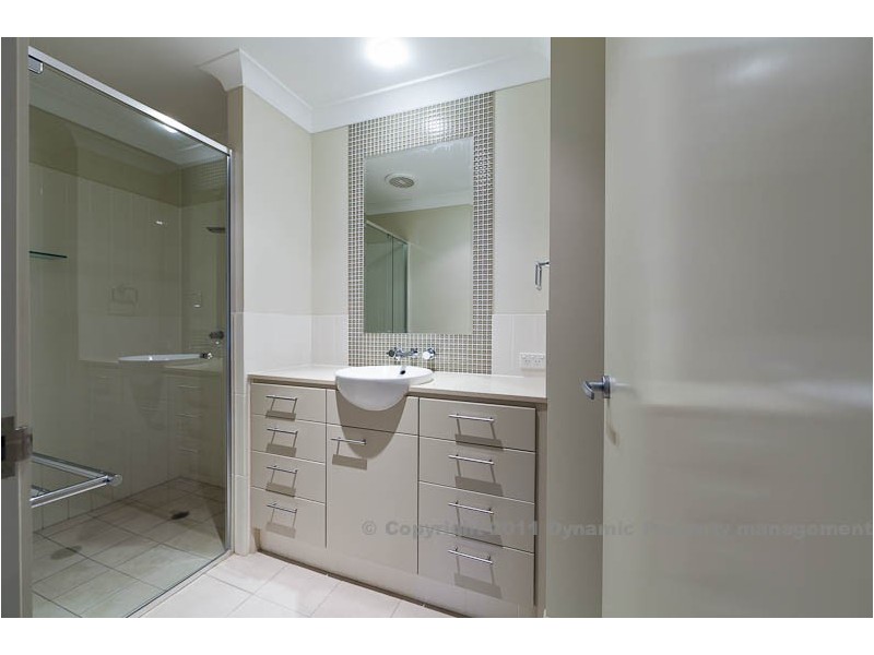 Broadbeach Waters QLD 4218