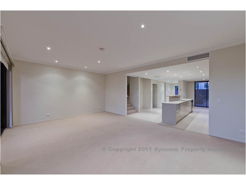 Broadbeach Waters QLD 4218
