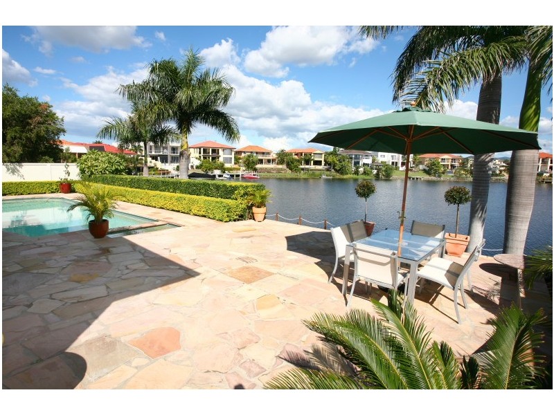 58 Bollard Circuit, Clear Island Waters QLD 4226