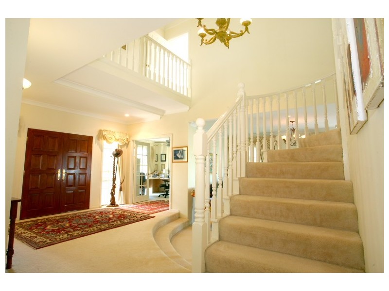 58 Bollard Circuit, Clear Island Waters QLD 4226