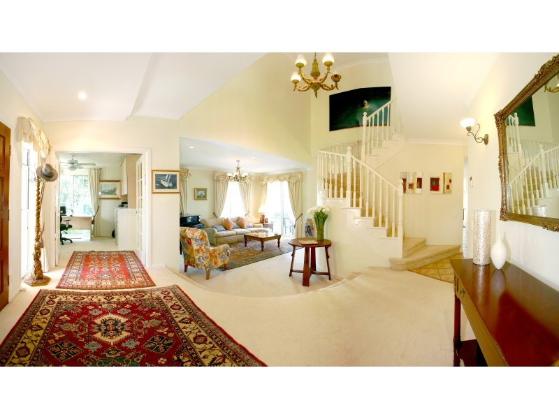 58 Bollard Circuit, Clear Island Waters QLD 4226