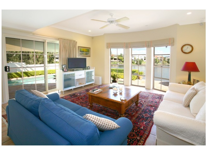 58 Bollard Circuit, Clear Island Waters QLD 4226