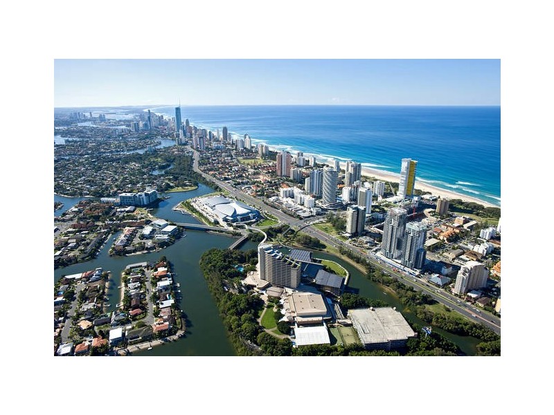 Broadbeach Waters QLD 4218