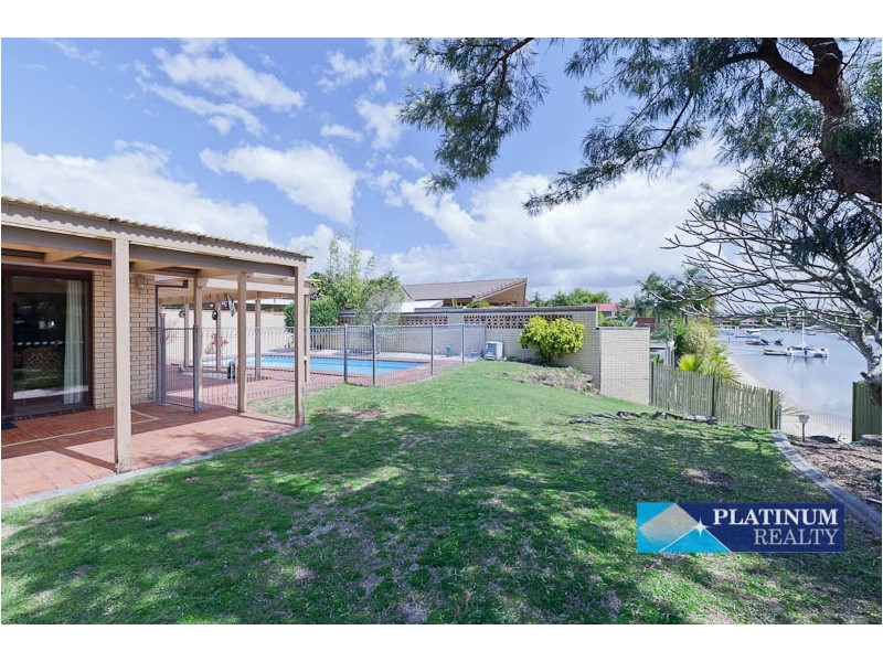 Broadbeach Waters QLD 4218