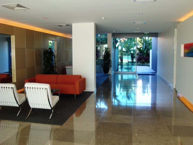 Broadbeach Waters QLD 4218