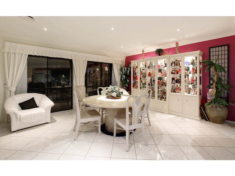 Broadbeach Waters QLD 4218