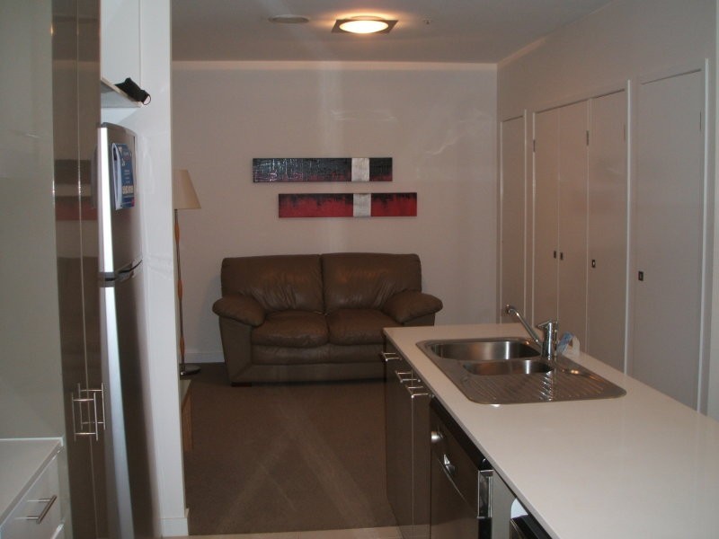Broadbeach Waters QLD 4218