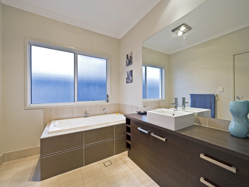 4 Elusive Road, Coomera Waters QLD 4209