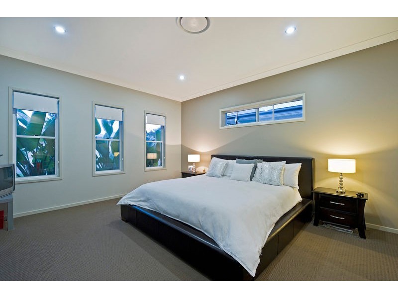 4 Elusive Road, Coomera Waters QLD 4209