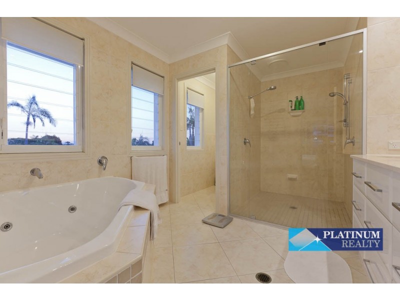 Broadbeach Waters QLD 4218