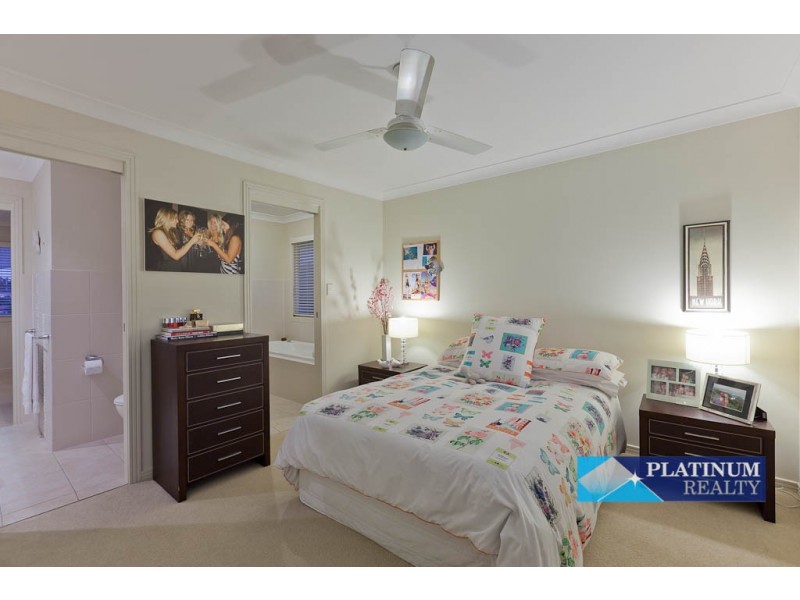 Broadbeach Waters QLD 4218