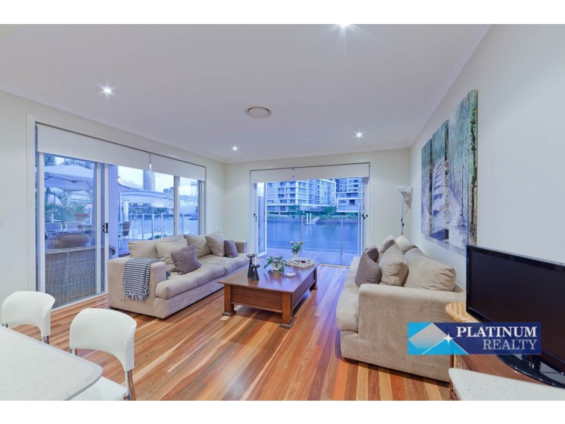 Broadbeach Waters QLD 4218