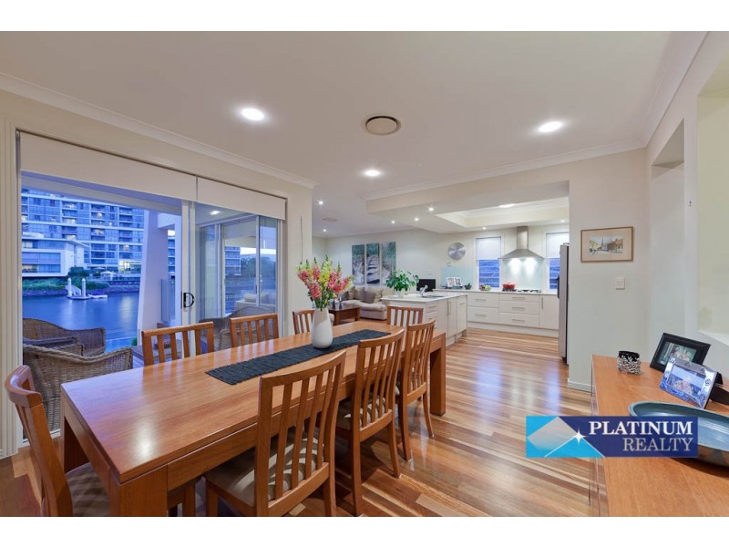 Broadbeach Waters QLD 4218